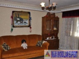 vila-cu-6-camere-si-teren-de-1500-mp-de-vanzare-in-boteni-ideala-pentru-locuinta-de-familie-5