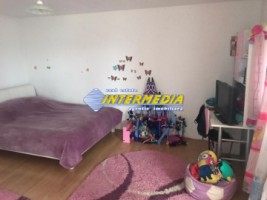 vanzare-casa-pe-tip-duplex-cu-315-mp-teren-imprejmuita-si-toate-utilitatiile-finisata-cetate-skit-alba-iulia-2