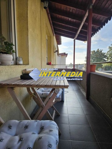 apartament-4-camere-centru-bloc-nou-balcon-mare-boxa-loc-parcare-garaj-optional-9