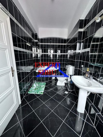 inchiriez-apartament-3-camere-decomandatrenovat-zona-centrala-11