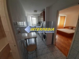 vanzare-garsoniera-32-mp-cetate-parc-alba-mobilata-si-utilata-complet-1