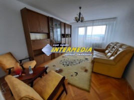apartament-3-camere-de-inchiriat-in-alba-iulia-zona-centru