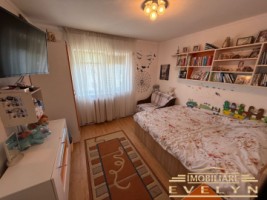 vanzare-apartament-4-camere-decomandat-78-mp-str-imparat-traian-scoala-nr11-4
