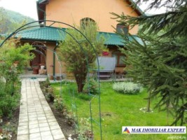 de-vanzare-vila-5-camere-cu-teren-de-1100-mp-in-dragoslavele-arges-2
