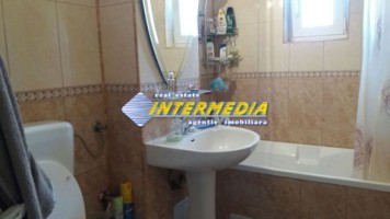 apartament-cu-3-camere-living-si-garaj-de-vanzare-10