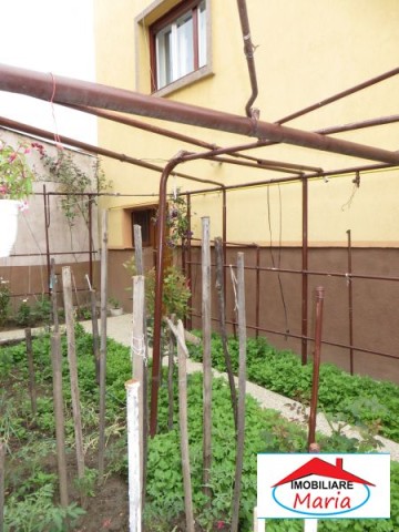 casa-p-2e-de-vanzare-semicentral-satu-mare-id-1836-2