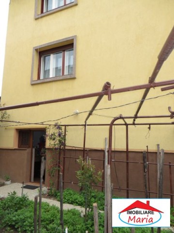 casa-p-2e-de-vanzare-semicentral-satu-mare-id-1836-4