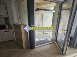 inchiriere-apartament-2-camere-centru-bloc-nou-curte-si-loc-parcare-mobilat-si-utilat-complet-5