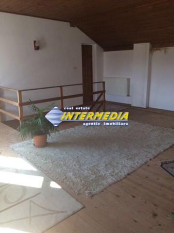 casa-noua-de-vanzare-pem-cu-3000-mp-teren-in-zona-ciugud-11