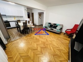 inchiriez-apartament-4-camere-decomandat-renovat-zona-mihai-viteazul-3