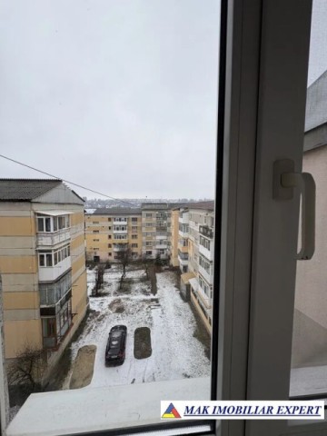 vand-apartament-cu-2-camere-confort-1-et-4-visoi-campulung-mudcel-arges-10