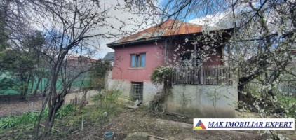 casa-5-camere-cu-teren-1400-mp-nucsoara-de-vanzare-nucsoara-arges