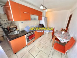 inchiriere-apartament-3-camere-decomandat-alba-bloc-nou-zona-centru-bcr-11