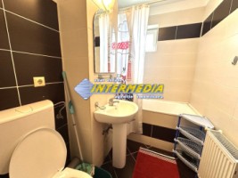 inchiriere-apartament-3-camere-decomandat-alba-bloc-nou-zona-centru-bcr-4