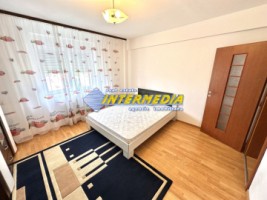 inchiriere-apartament-3-camere-decomandat-alba-bloc-nou-zona-centru-bcr-2