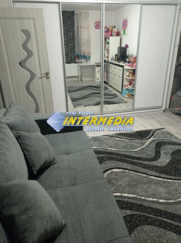 apartament-2-camere-50-mp-renovat-complet-de-vanzare-in-centru-4