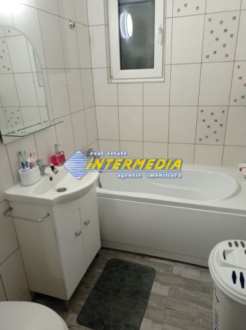 apartament-2-camere-50-mp-renovat-complet-de-vanzare-in-centru-7