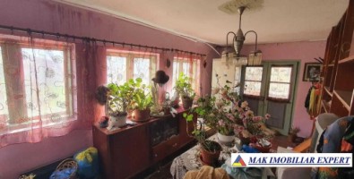casa-5-camere-cu-teren-1400-mp-nucsoara-de-vanzare-nucsoara-arges-6
