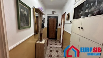 apartament-2-camere-decomandat-de-vanzare-cisnadie-zona-penny-etaj-1-47-mp-utili-4