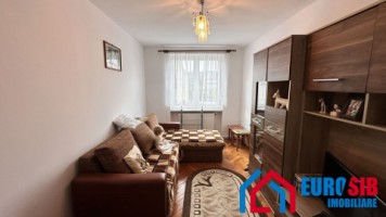 apartament-2-camere-decomandat-de-vanzare-cisnadie-zona-penny-etaj-1-47-mp-utili-2