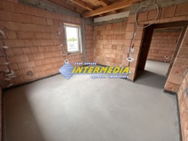 casa-noua-tip-duplex-120-mp-la-gri-de-vanzare-in-cetate-teren-250-mp-8
