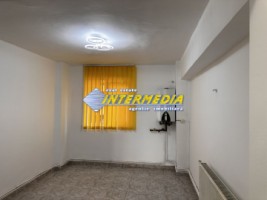 inchiriere-spatiu-comercial-la-bulevard-34-mp-cu-centrala-termopane-si-contoare-separate-alba-iulia-cetate-7