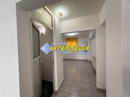 inchiriere-spatiu-comercial-la-bulevard-34-mp-cu-centrala-termopane-si-contoare-separate-alba-iulia-cetate-8