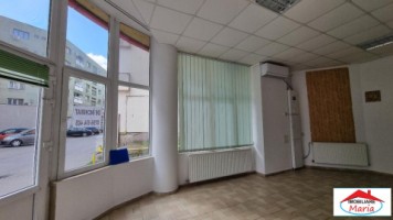 spatiu-comercial-parter-in-centru-de-inchiriat-2