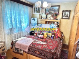 ocazie-apartament-4-camere-decomandat-cetate-stadion-etaj-intermediar-6