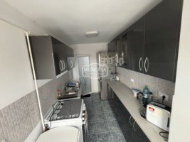 apartament-2-camere-decomandat-etaj-1-2-balcoane-5