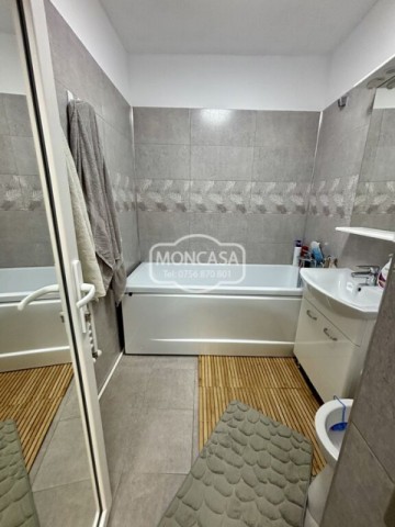 apartament-2-camere-decomandat-etaj-1-2-balcoane-6