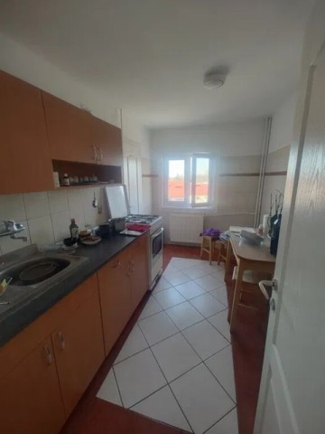 democratiei-2cam-cf1a-dec-34-renovat-partial-80000-euro-3