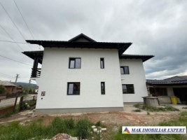 casa-6-camere-cu-teren-de-1047-mp-de-vanzare-in-domnesti-arges-4