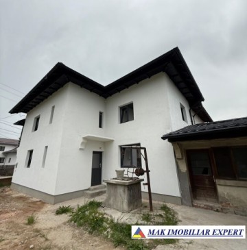 casa-6-camere-cu-teren-de-1047-mp-de-vanzare-in-domnesti-arges-3