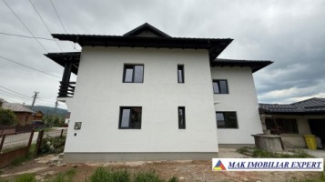 casa-6-camere-cu-teren-de-1047-mp-de-vanzare-in-domnesti-arges-2