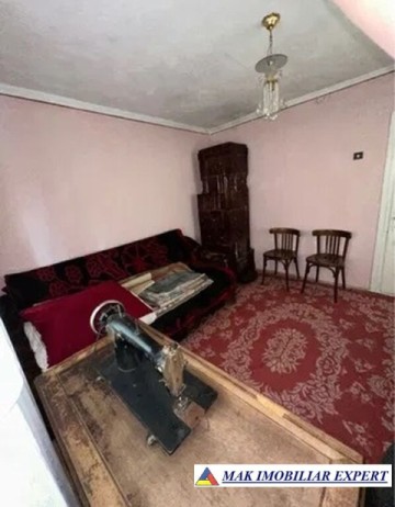 casa-4-camere-de-vanzare-cu-teren-de-690-mp-in-stoenesti-arges-1