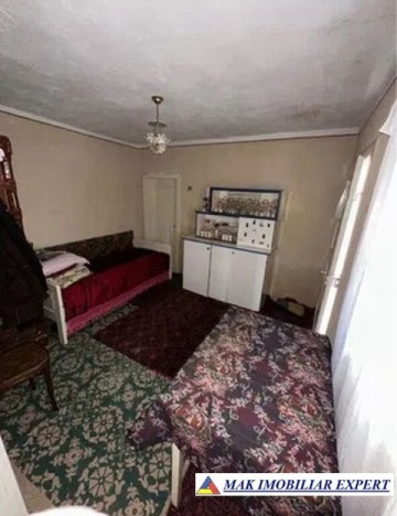 casa-4-camere-de-vanzare-cu-teren-de-690-mp-in-stoenesti-arges-6