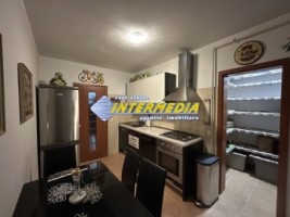 de-inchiriat-apartament-2-camere-mare-bloc-nou-dresing-camara-centru-ultracentral-12