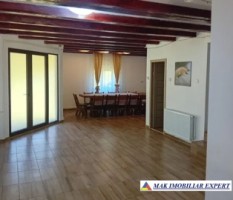 vila-10-camere-cu-teren-4800-mp-de-vanzare-in-dambovicioara-arges-4