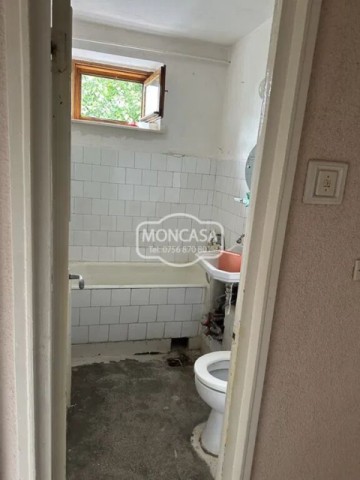 apartament-3-camere-bloc-caramida-bulevard-etaj-4-cu-sarpanta-5
