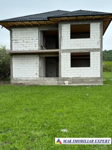 vand-vila-4-camere-3000-mp-teren-mihaesti-arges-2