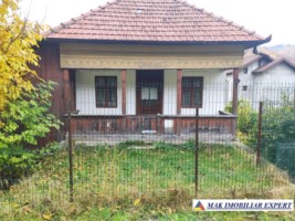 casa-musceleana-2-camere-teren-1500-mp-de-vanzare-in-apa-sarata-campulung-muscel-arges