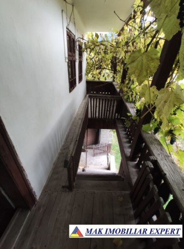 casa-musceleana-2-camere-teren-1500-mp-de-vanzare-in-apa-sarata-campulung-muscel-arges-7