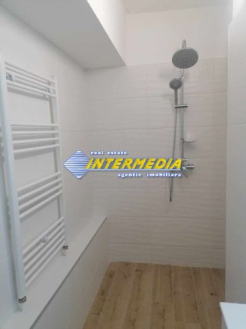 apartament-2-camere-decomandat-60-mp-de-inchiriat-in-centru-4