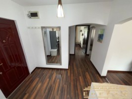 de-vanzare-apartament-3-camere-complet-renovat-mobilatutilat-str-independentei-lidl-3