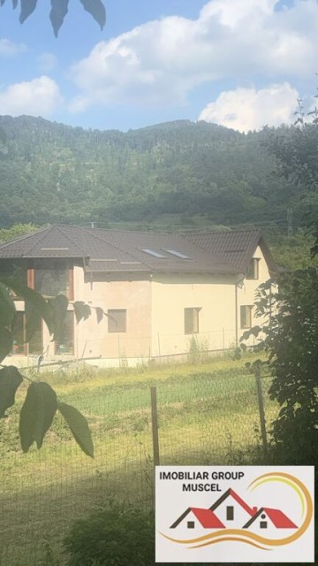 vila-de-vanzare-5-camere-mobilata-si-utilata-in-dragoslavele-pret-180000-euro-2