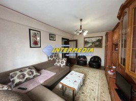 apartament-3-camere-decomandate-2-bai-2-balcoane-pivnita-priveliste-deosebita-bloc-foste-proprietati-8