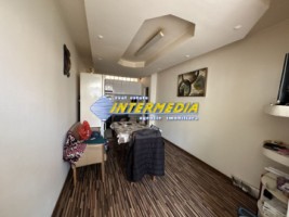 proprietate-cu-2-case-in-curte-cu-teren-700-mp-imprejmuita-cetate-central-curte-pavata-strada-asfaltata-si-toate-utilitatiile-17