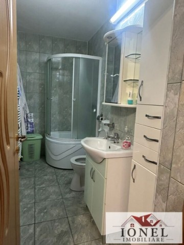vanzare-apartament-doua-camere-cugir-7