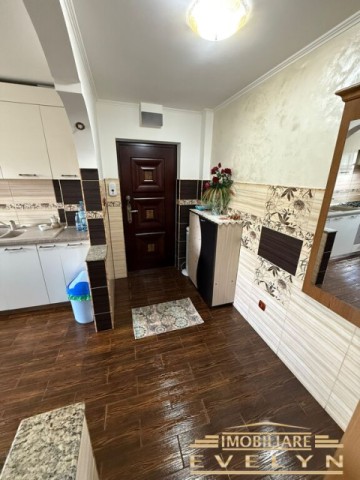 de-inchiriat-apartament-2-camere-calea-nationala-zona-scoala-nr-11-5
